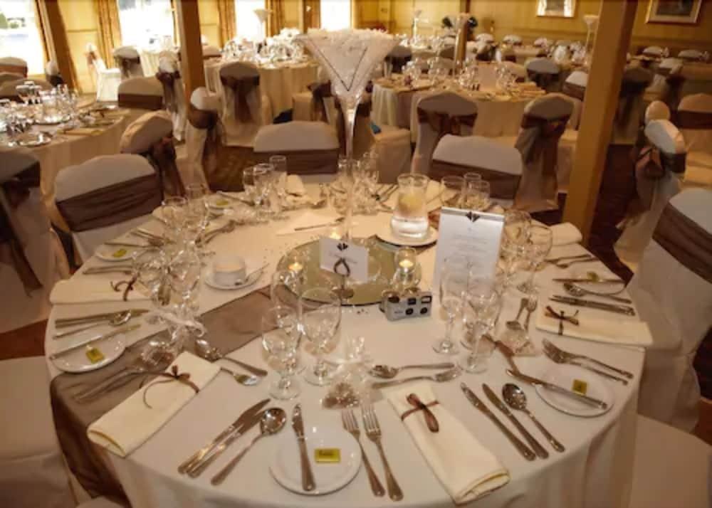 פנרית' Roundthorn Country House & Luxury Apartments מראה חיצוני תמונה